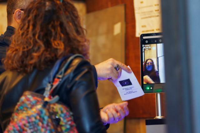 Super Green Pass al lavoro, domani il Cdm. Costa: "Nuove norme entro la Befana"