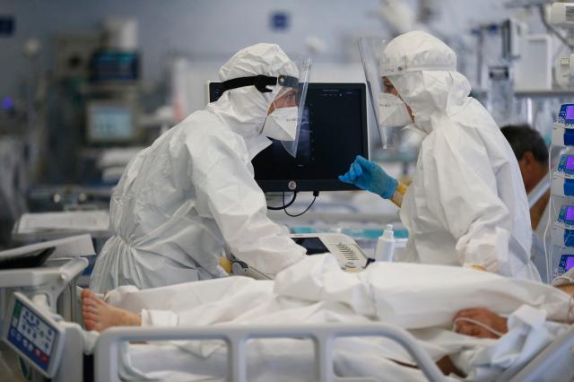 Covid, il 34% dei positivi ricoverati in ospedale non &egrave; malato di Covid