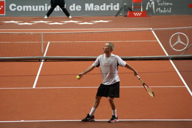 John McEnroe durante un torneo a Madrid, 2007