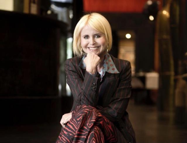 Elisabetta II, nell&rsquo;ultimo libro di Ilaria Grillini la lunga storia d'amore dei Windsor con il nostro Paese