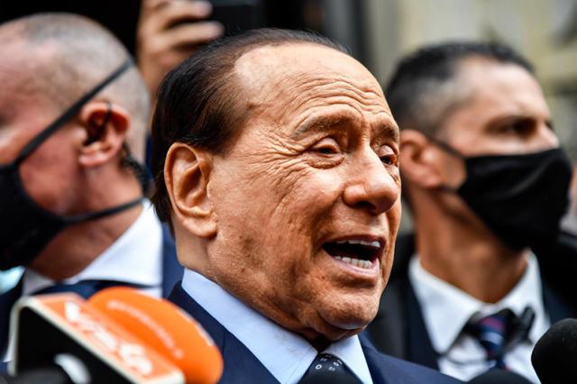 Processo Ruby ter, prossima udienza di Berlusconi rinviata al 16 febbraio per elezione Quirinale