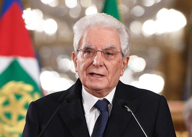 Quirinale, Mattarella ribadisce il suo no al bis: "Auguri al Csm per il lavoro con il nuovo capo dello Stato"
