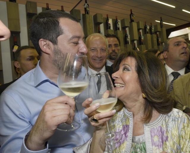 Quirinale, Lega apre la spaccatura nel centrodestra: "Nostri 208 voti tutti a Casellati"