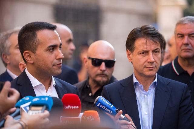 Quirinale, scricchiola anche il M5s. Di Maio e il messaggio per Conte: "Alcune leadership hanno fallito"