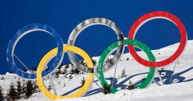 Pechino 2022, medagliere Italia completo: chi sono gli atleti e cosa hanno vinto 