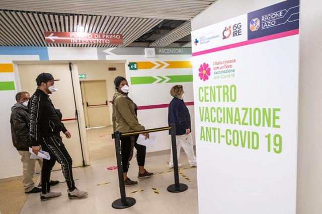 Covid Italia, il bollettino di oggi 7 febbraio: 41.247 positivi e 326 morti