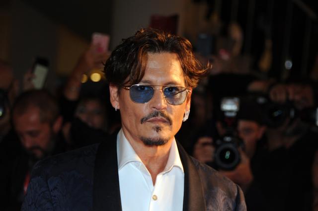 Johnny Depp oggi: film, et&agrave;, altezza, patrimonio, moglie e pubblicit&agrave; Sauvage