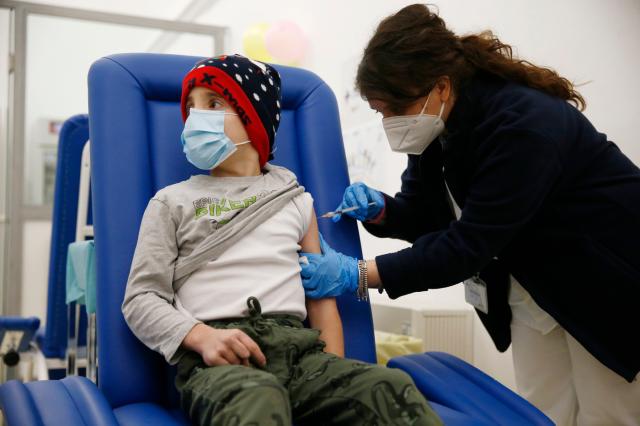 Minori non vaccinati, la presa di posizione di associazioni e comitati: "L&rsquo;Autorit&agrave; garante dei diritti dell&rsquo;infanzia non tutela n&eacute; garantisce nulla" 