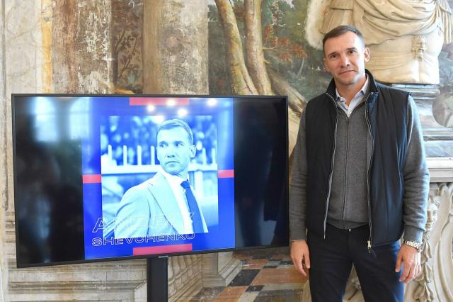 Chi &egrave; Andriy Shevchenko: guerra Ucraina, moglie, figli, carriera e ultimo esonero