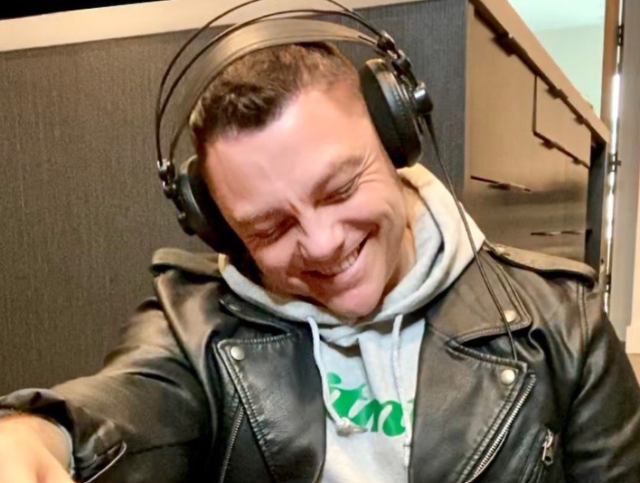 Chi &egrave; Tiziano Ferro: canzoni, padre, figlio, marito, patrimonio