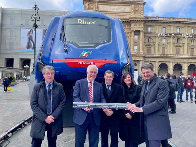 Eugenio Giani alla presentazione del treno Blues