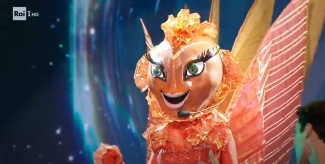 Chi &egrave; pesce rosso cantante mascherato 2022: gli indizi che fanno sospettare 