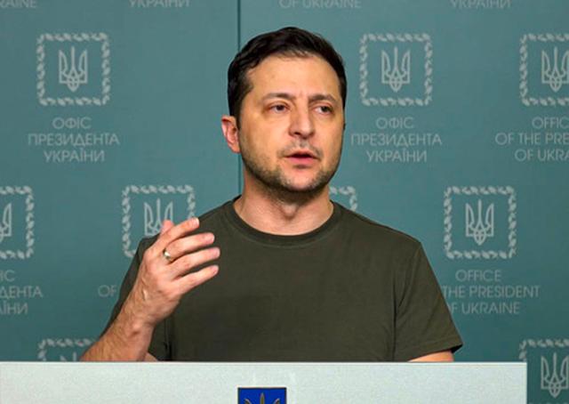 Ucraina, secondo Zelensky il conflitto in corso "scatener&agrave; una guerra mondiale"