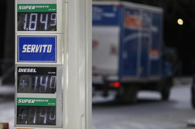 Accise benzina Italia 2022: quali sono e cosa sono, totale, perch&eacute; paghiamo