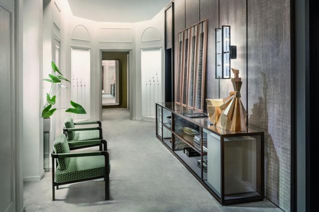 Giorgetti Walks With Art