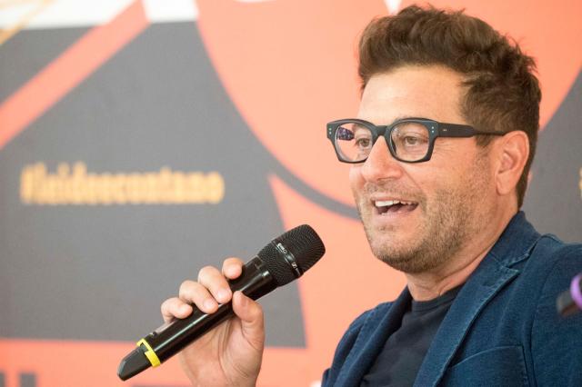 Enrico Papi moglie, figli, dove vive: tutto su vita privata e patrimonio