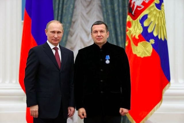 Soloviev, il prefetto di Como dispone sorveglianza per le ville vandalizzate