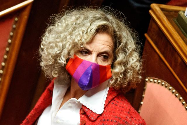 Pasqua, Cirinn&agrave; choc: "Chi mangia l'agnello &egrave; un cannibale"