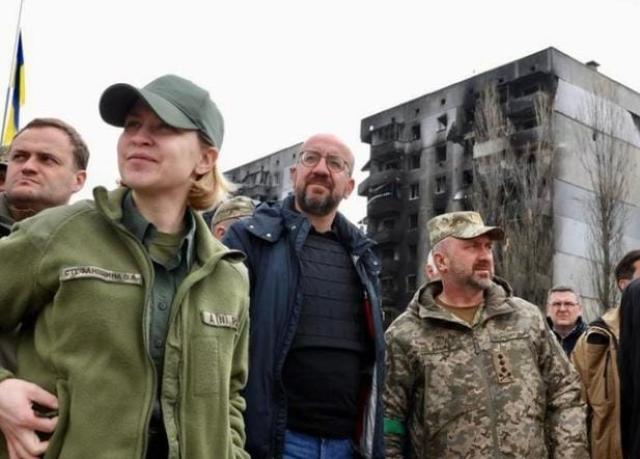 Charles Michel a Kiev. Mariupol: "Accordo corridoio umanitario per evacuare civili"