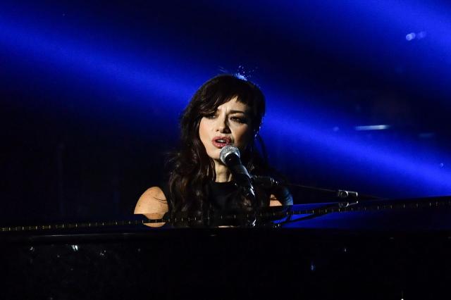 Dolcenera nome vero, fidanzato attuale, le canzoni pi&ugrave; famose e la carriera