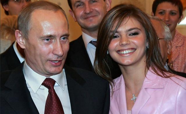 Sanzioni alla fidanzata di Putin: Alina Kabaeva nel mirino Ue