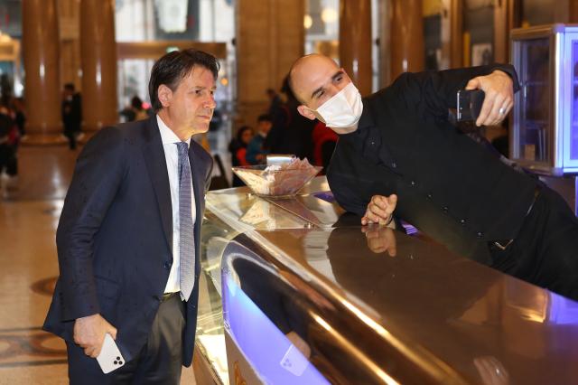 Governo, Conte non ci sta pi&ugrave; e detta le condizioni del Movimento per continuare a sostenere Draghi