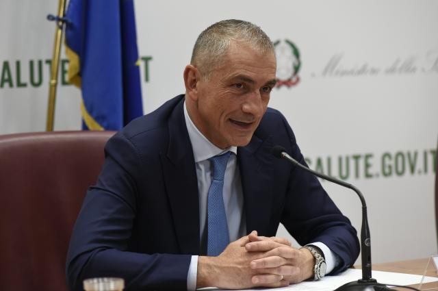 Covid, Costa: "Dopo il 15 giugno estate senza restrizioni"