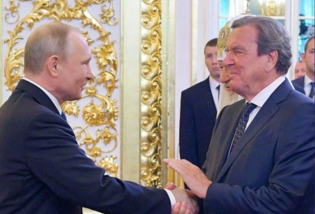 Vladimir Putin e Gerhard Schr&ouml;der