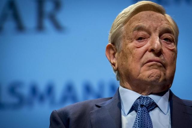 Guerra in Ucraina, Soros sfida la Russia e chiama Draghi: "Serve leader per un progetto federale europeo"
