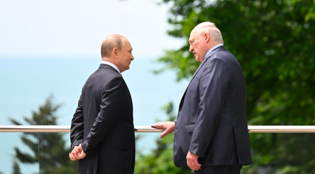 Vladimir Putin e Alexander Lukashenko
