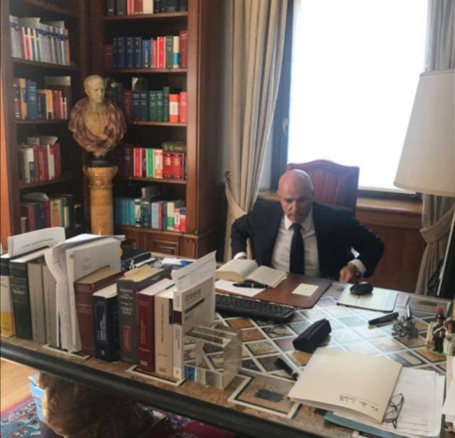 Direttiva europea sull'efficientamento energetico degli edifici: dal "Gretinismo immobiliare" al "Cretinismo parlamentare"