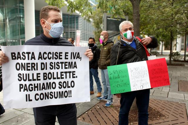 Governo Draghi, ipotesi taglio delle accise nel nuovo decreto