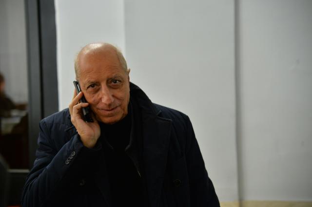 Pippo Franco ricoverato in ospedale per malore: le condizioni e come sta ora