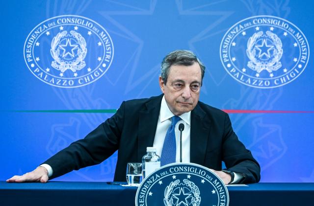 Governo, vuoi ancora Mario Draghi come premier? Partecipa al SONDAGGIO