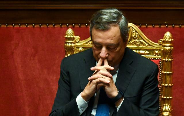 Voto di fiducia, Draghi visibilmente nervoso nella replica: "Ho riproposto un patto, niente richieste di pieni poteri"