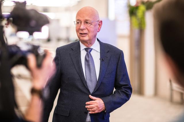 Liberi in veritate:  la religione come ultima resistenza contro il Deep State, il Great Reset e il transumanesimo