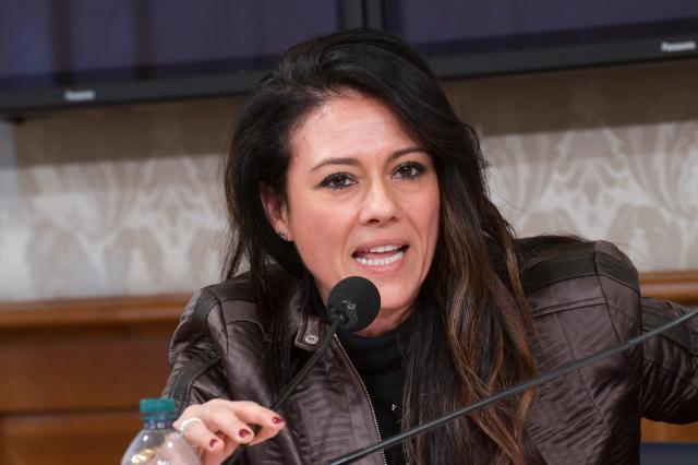 Forza Italia perde i pezzi, anche Giusy Versace se ne va: "Traditi i miei ideali"