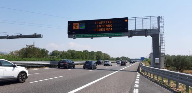 Minore abbandonato in Autogril: il Comune di Cessalto (Treviso) dovr&agrave; mantenerlo con 150 euro al giorno fino alla maggiore et&agrave;