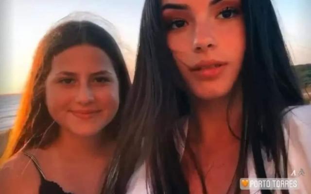 Ragazze morte a Riccione, domani i funerali a Castenaso. Lutto cittadino per Giulia e Alessia