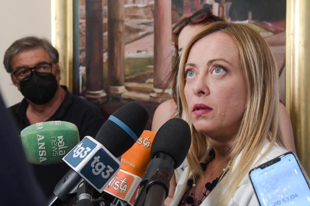 Se Berlusconi e Salvini dovessero crollare Giorgia Meloni ha gi&agrave; pronto il piano B: insight riservato