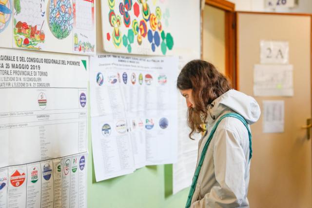 Elezioni politiche: le forze del dissenso sono isolate e, purtroppo, rischiano di perdere