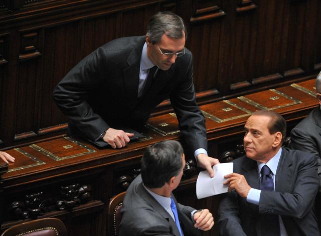 Ghedini e la chiamata a Berlusconi prima di morire: "Casellati candidata a Padova". Ma il Cav vuole la Bernini - ESCLUSIVA