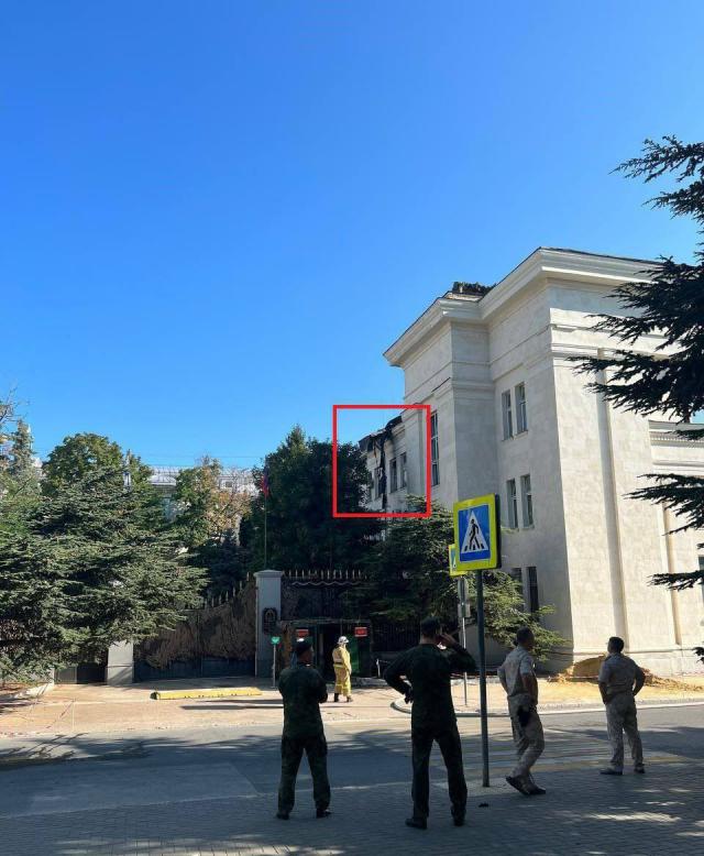 Ucraina, raid di droni di Kiev in Crimea: "Colpito quartier generale della flotta del Mar Nero"