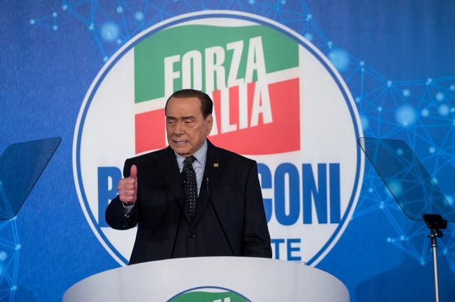Elezioni 2022, Berlusconi conferma: "Giorgia Meloni pu&ograve; guidare l'Italia"