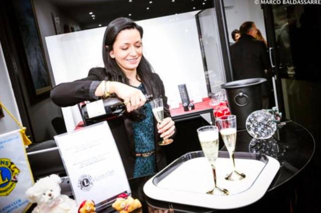 Olga Kolobova, chi &egrave; la "spia di Putin infiltrata nella Nato in Italia"