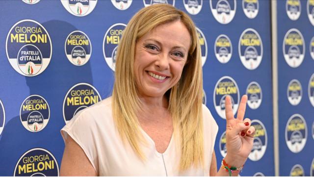 Sondaggi elezioni: Meloni doppia Salvini, Azione batte Forza Italia, M5S alla riscossa 