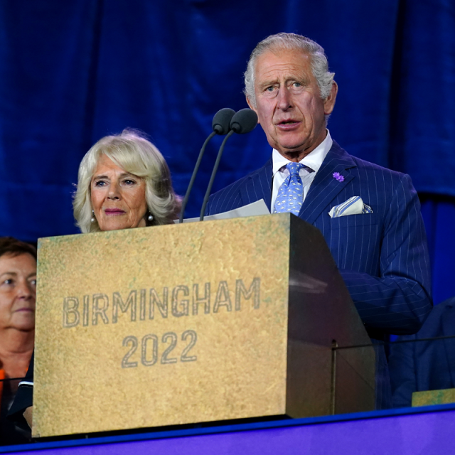 Elisabetta II &egrave; morta, il dolore di re Carlo: &ldquo;Piangiamo una sovrana e una madre&rdquo;