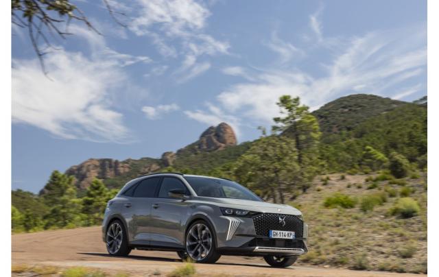 Nuovo DS 7: un viaggio nella raffinatezza