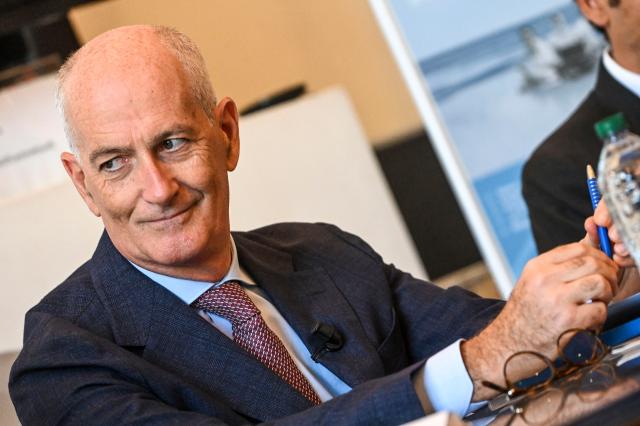 Soldi Russia a partiti stranieri: "Per ora no italiani, conferma Gabrielli a Copasir"