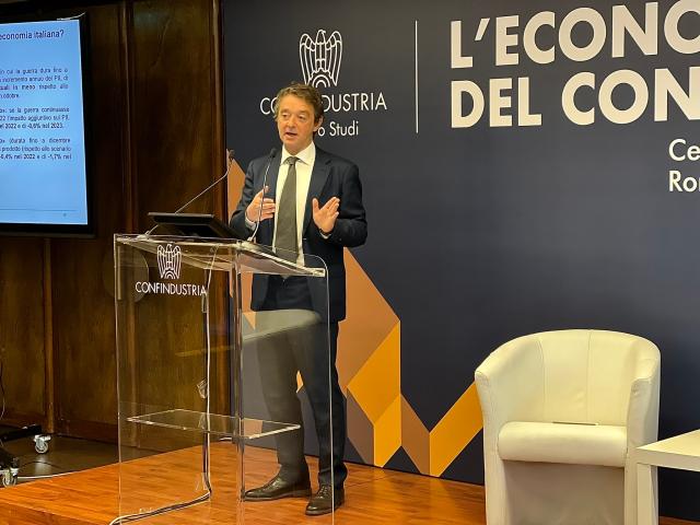 Caro energia, Confindustria vede nero: "A rischio fino a 582mila posti di lavoro"